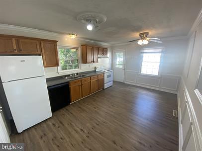 6201 John Wayne Dr Property Photo 6