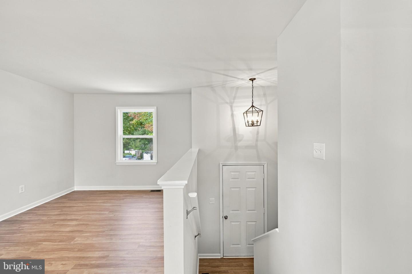 2140 Minnear St Property Photo 10