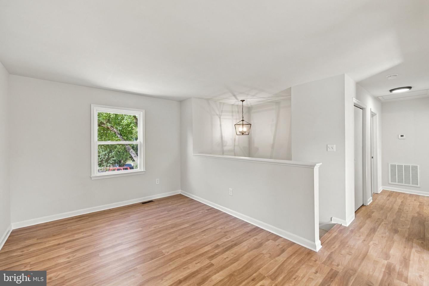 2140 Minnear St Property Photo 12