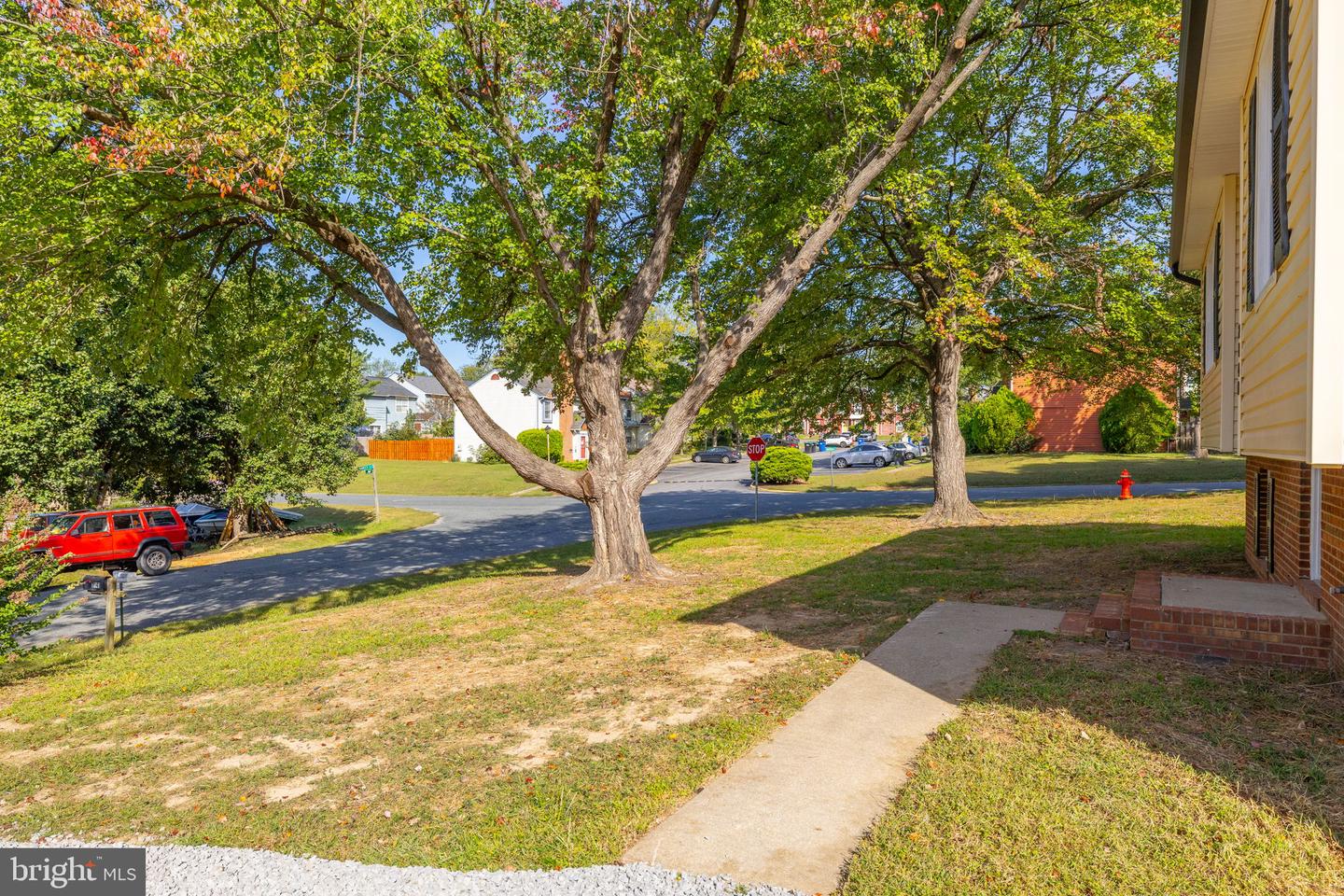 2140 Minnear St Property Photo 31