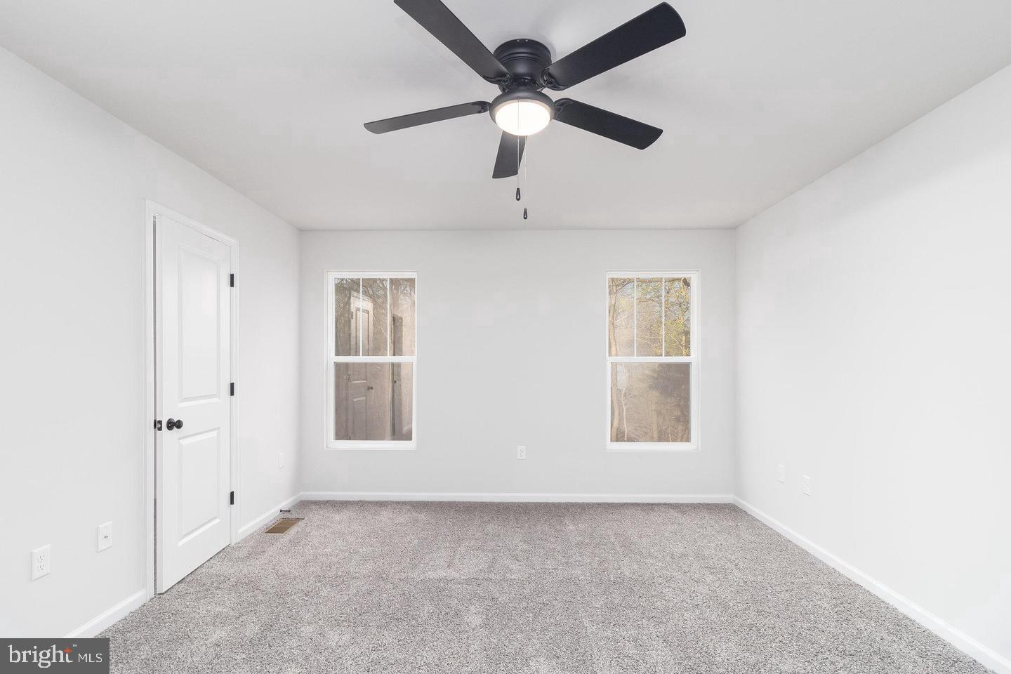 215 Mansfield St Property Photo 13