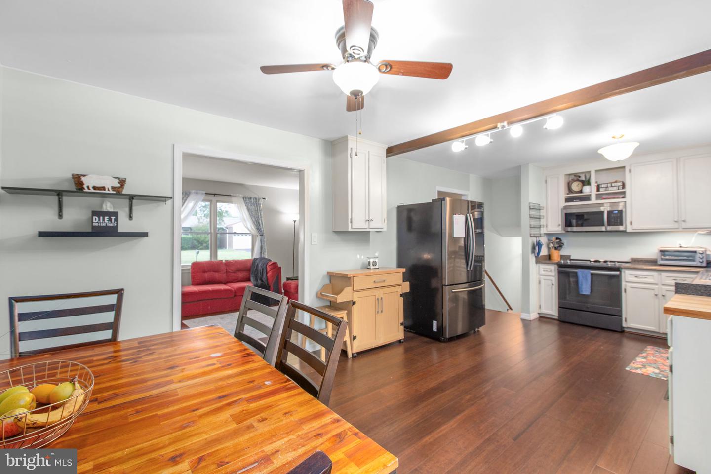 3909 Glazebrook Dr Property Photo 15
