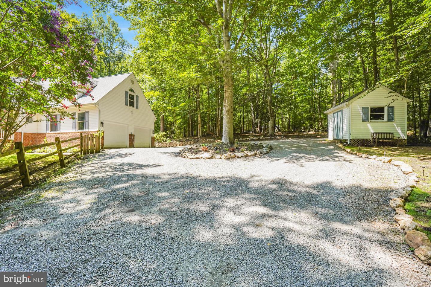 12000 Lee Dr Property Photo 6