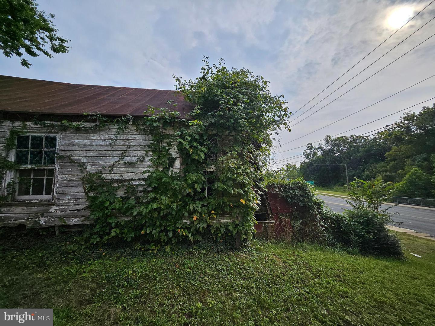 120 Cambridge St Property Photo 3