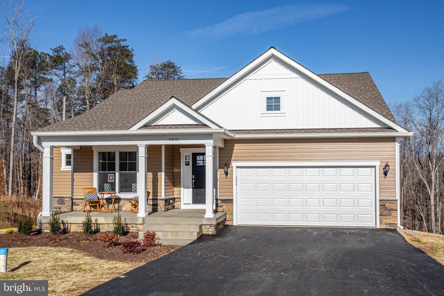 2113 Warrenton Rd Property Photo 1
