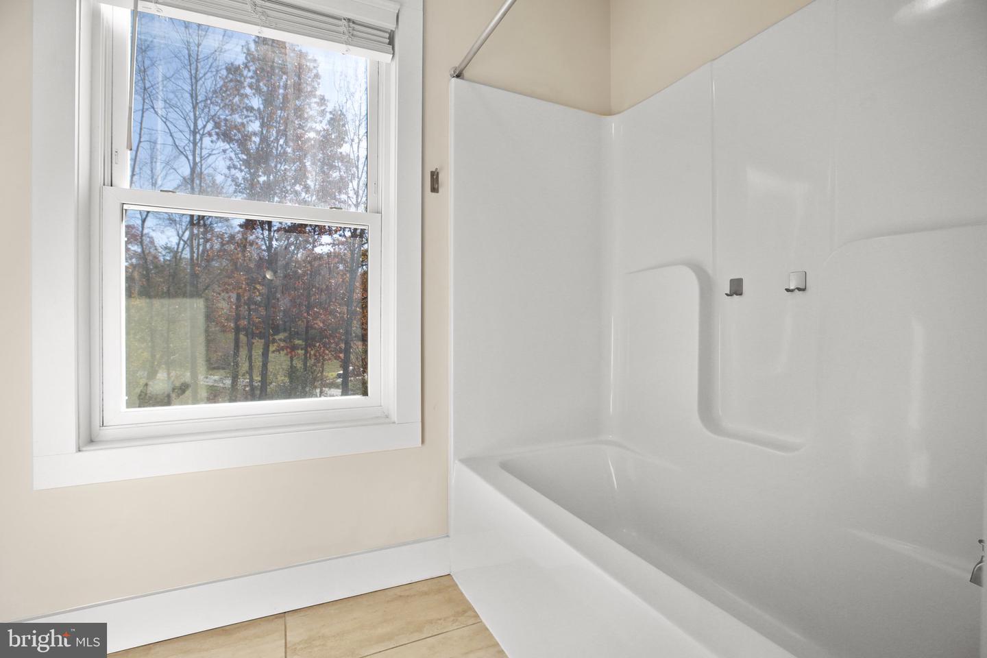 101 Hilda Dr Property Photo 30