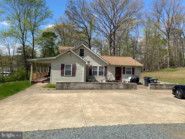 804 Telegraph Rd Property Photo 3