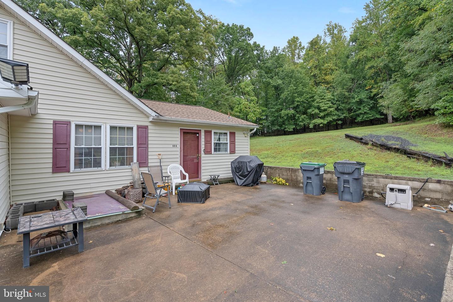 804 Telegraph Rd Property Photo 9