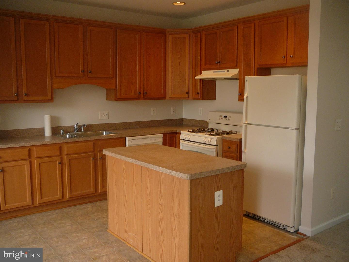 38 Pike Pl Property Photo 15