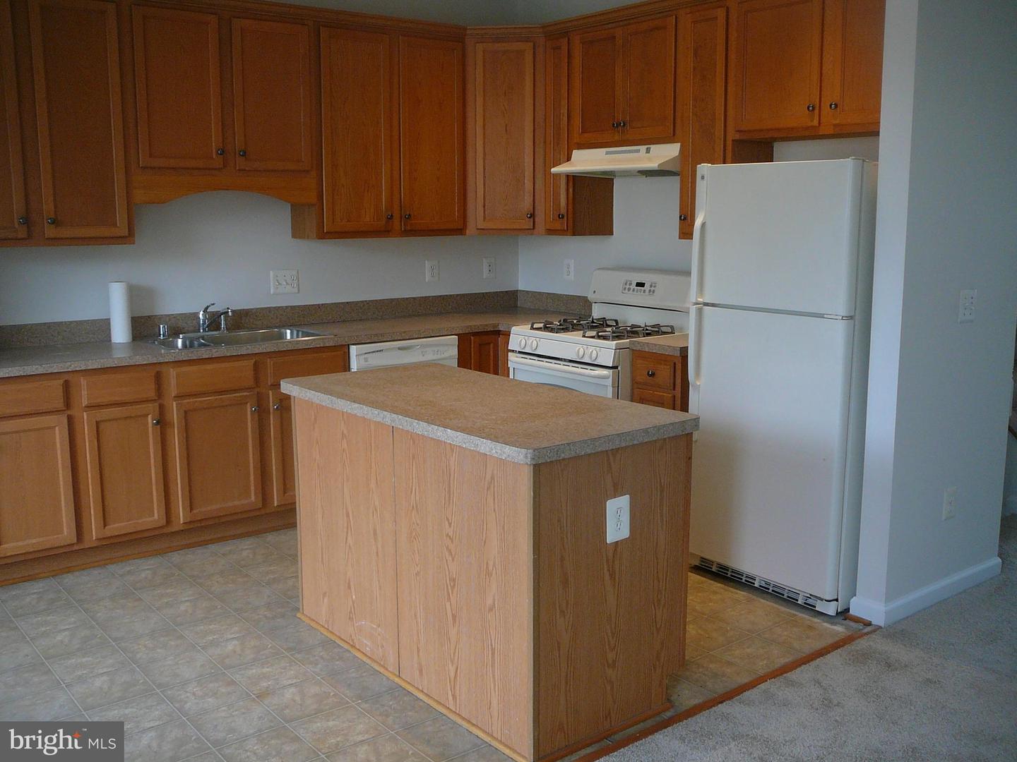 38 Pike Pl Property Photo 16