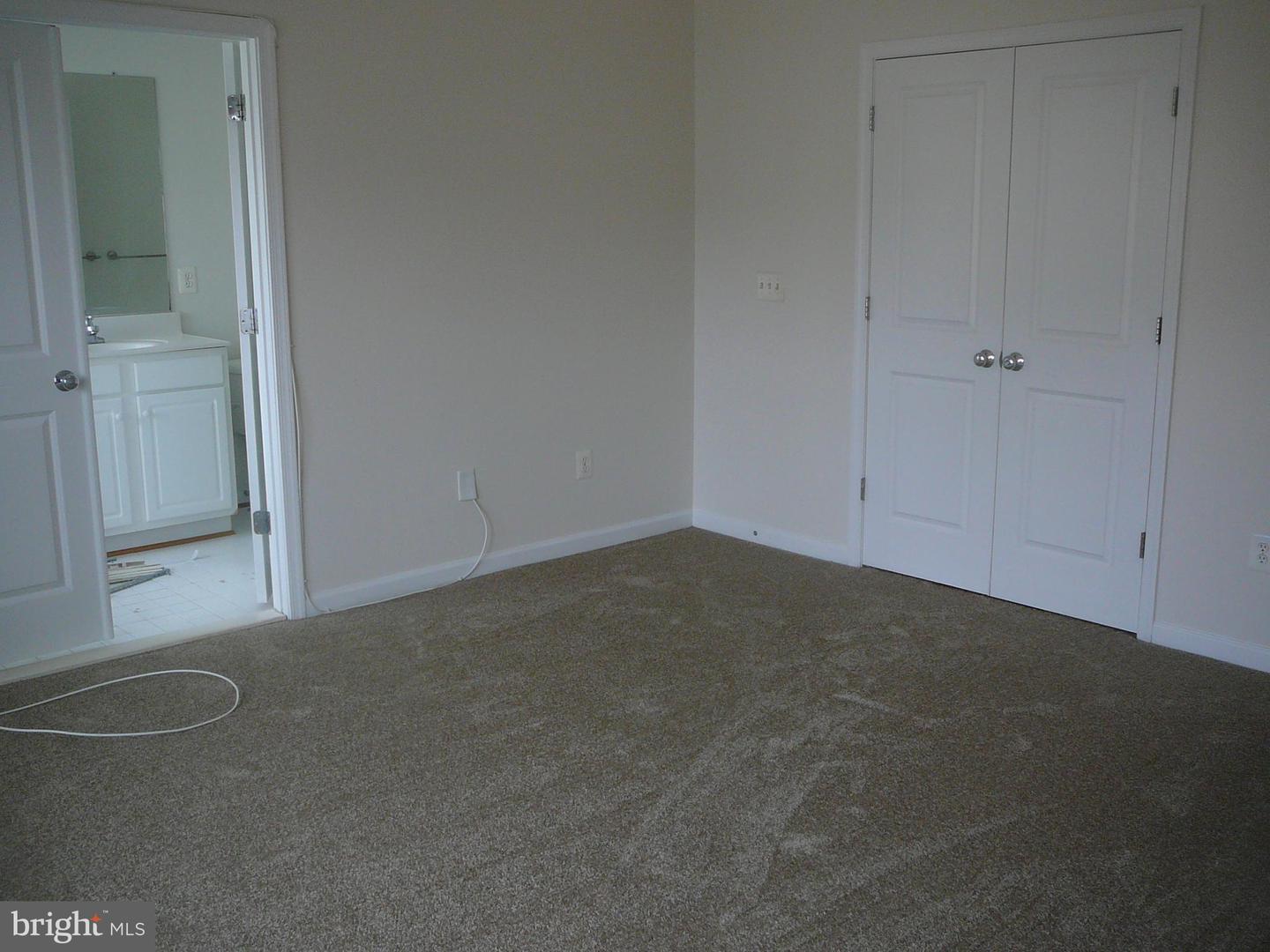 38 Pike Pl Property Photo 20