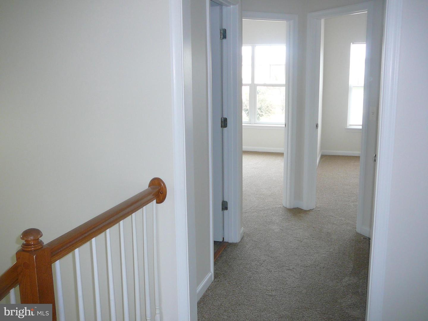 38 Pike Pl Property Photo 21