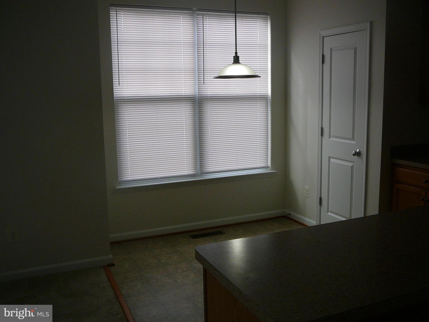 38 Pike Pl Property Photo 29