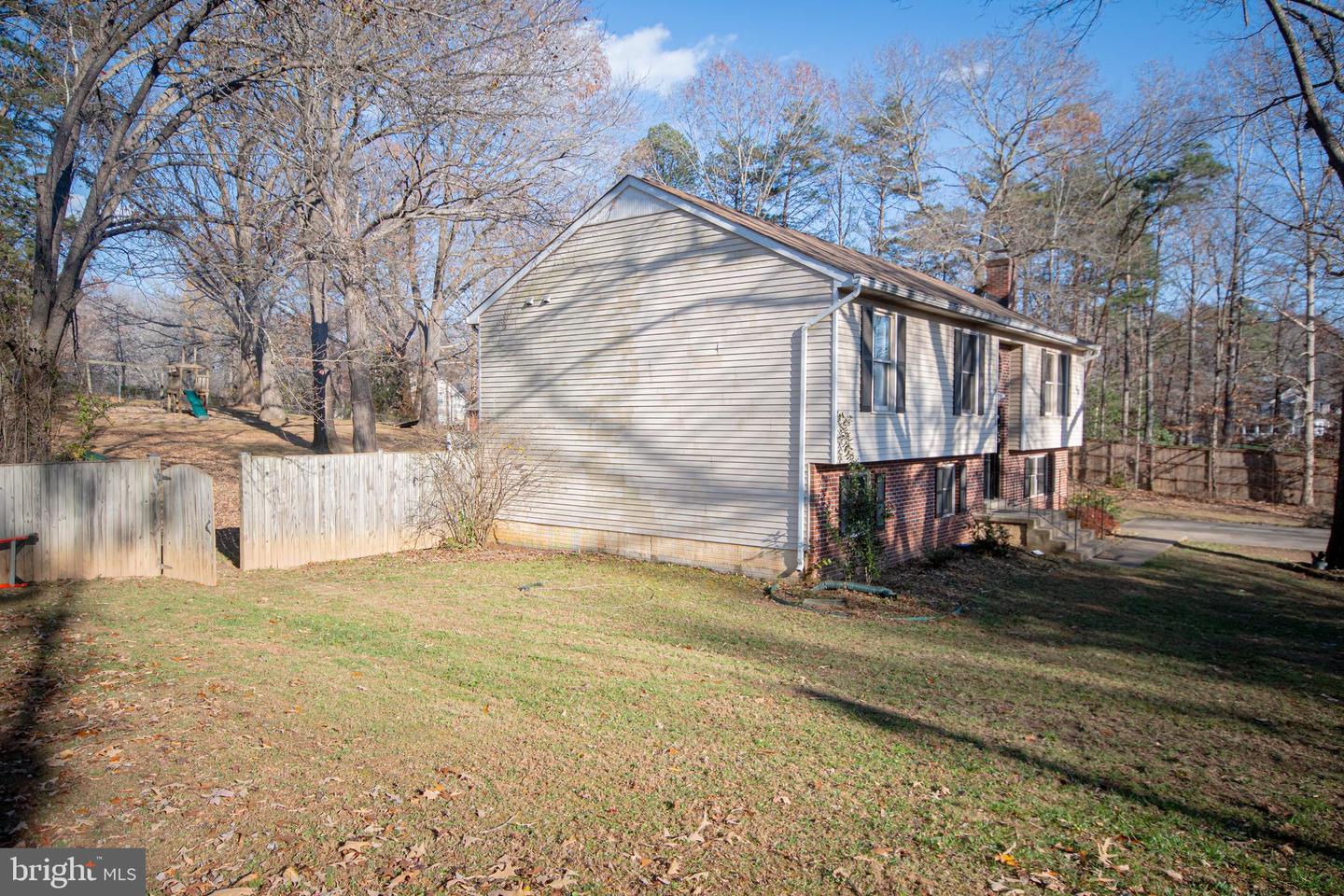 15 Hay Barn Rd Property Photo 2