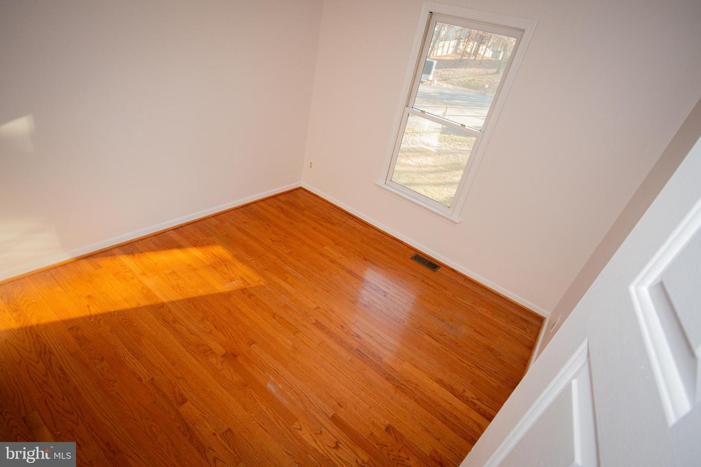15 Hay Barn Rd Property Photo 37