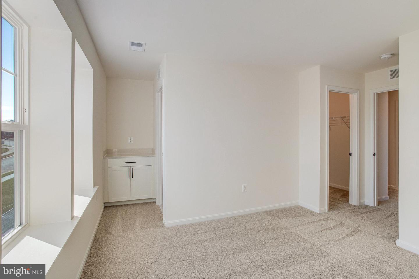 249 Camwood Ct Property Photo 44