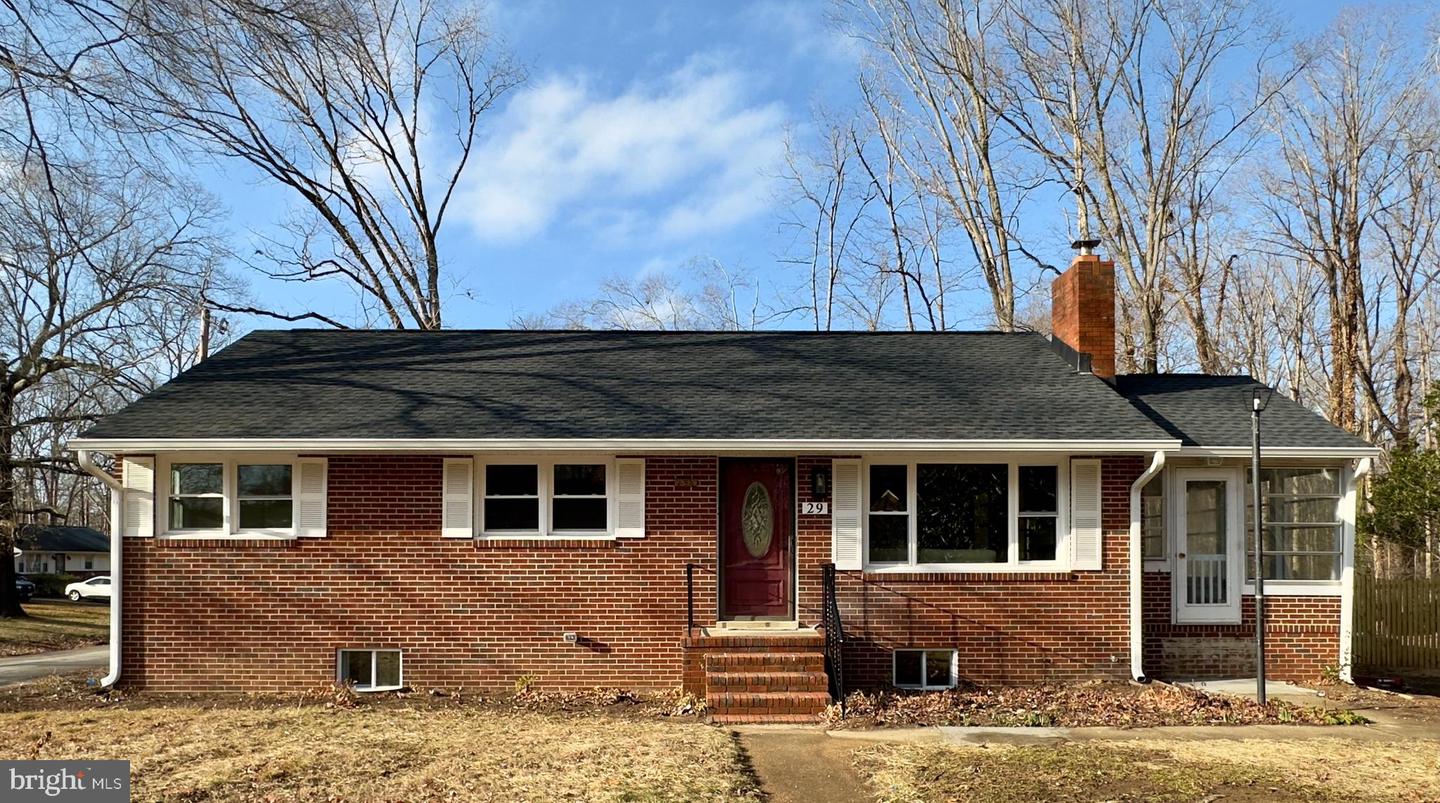 29 Tazewell St Property Photo