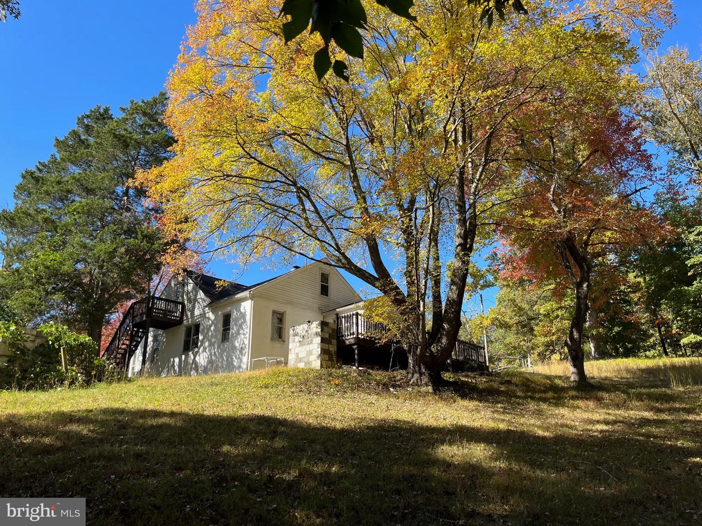 1816 Richmond Hwy Property Photo