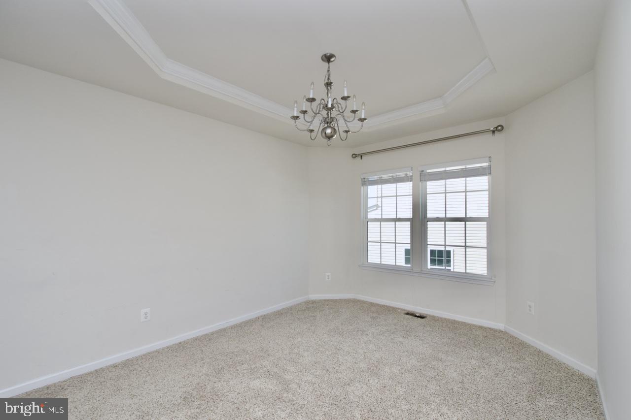21 Runyon Dr Property Photo