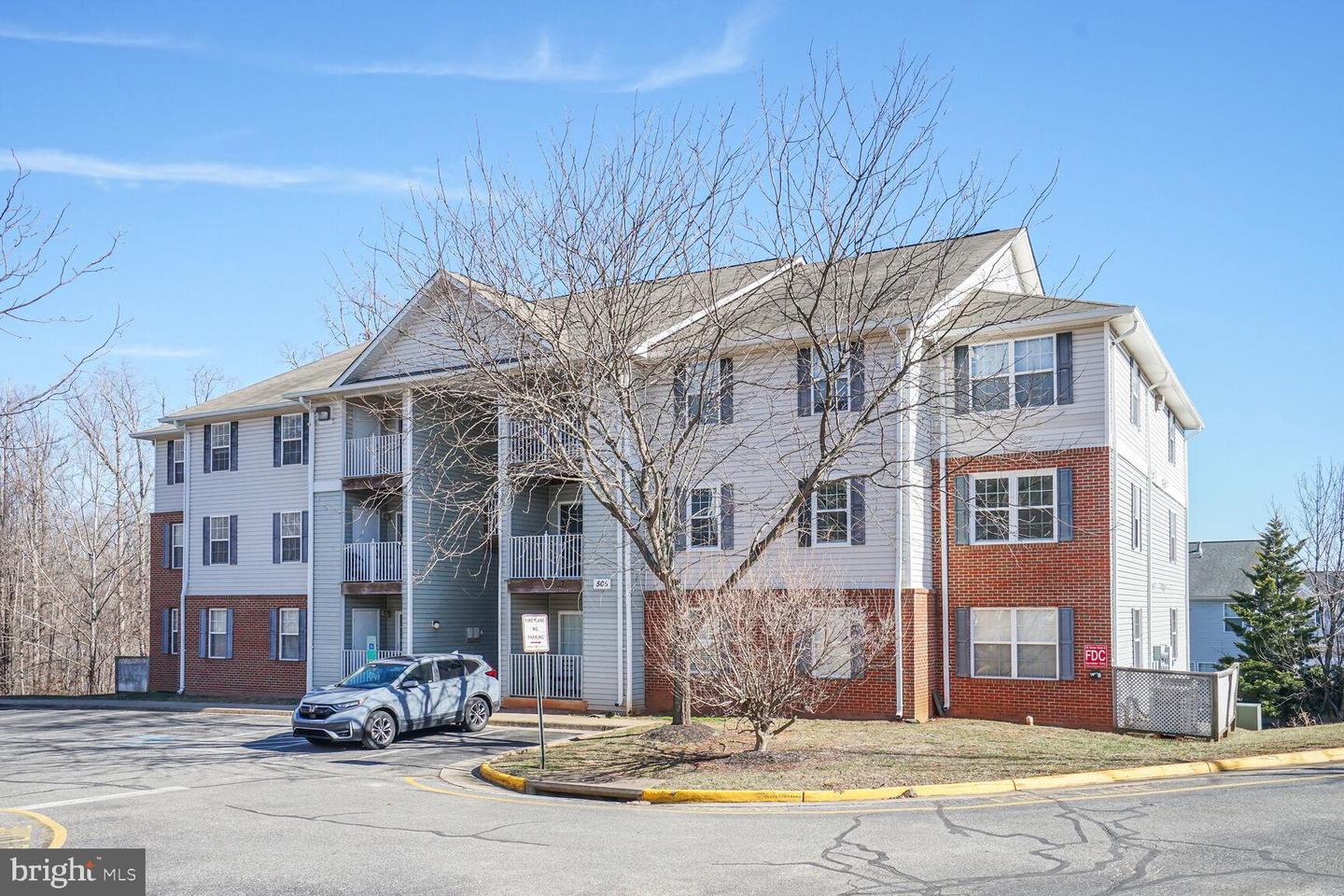 505 Garrison Woods Dr #224 Property Photo 1