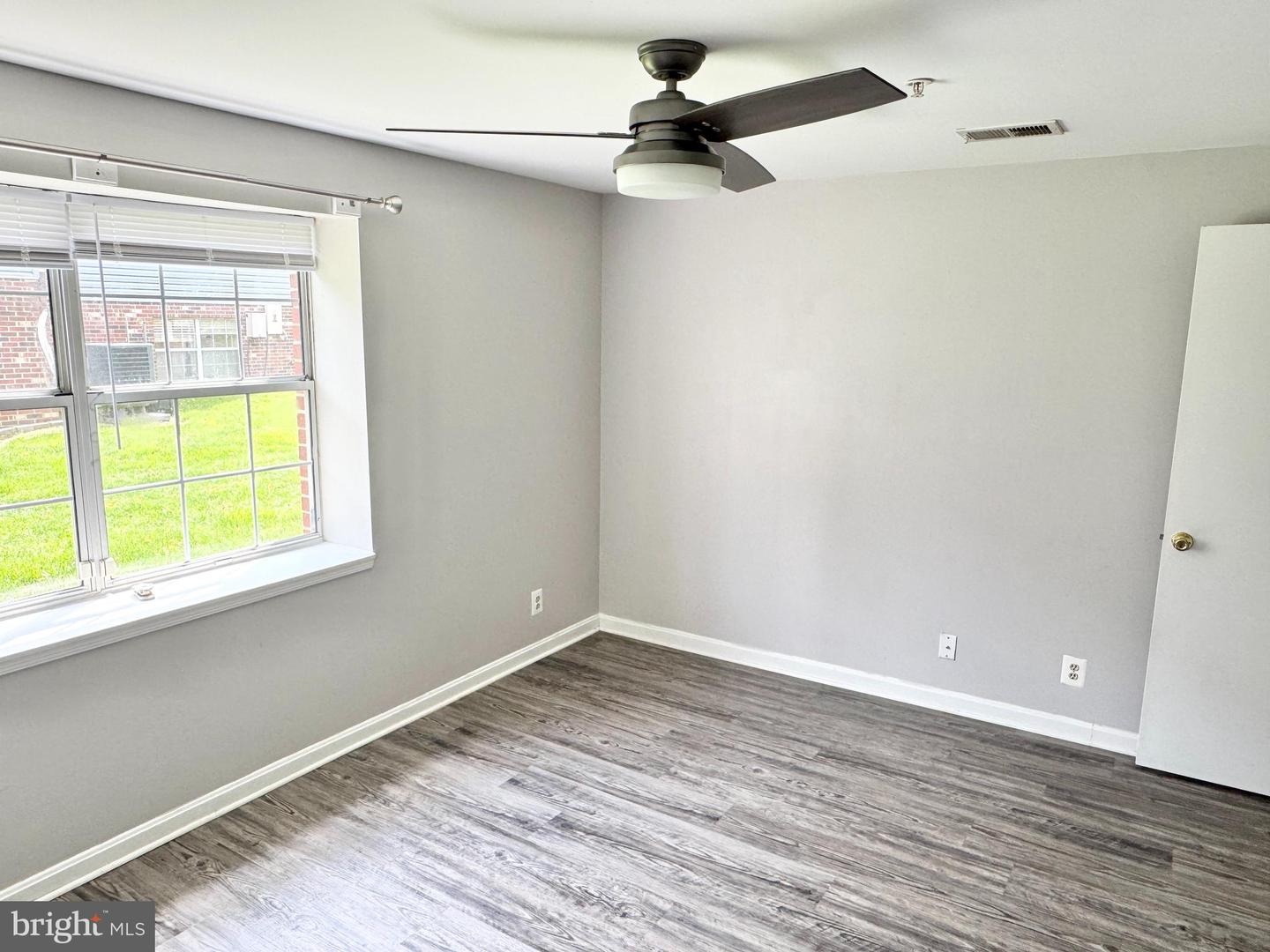 202 Dover Pl #2 Property Photo 16