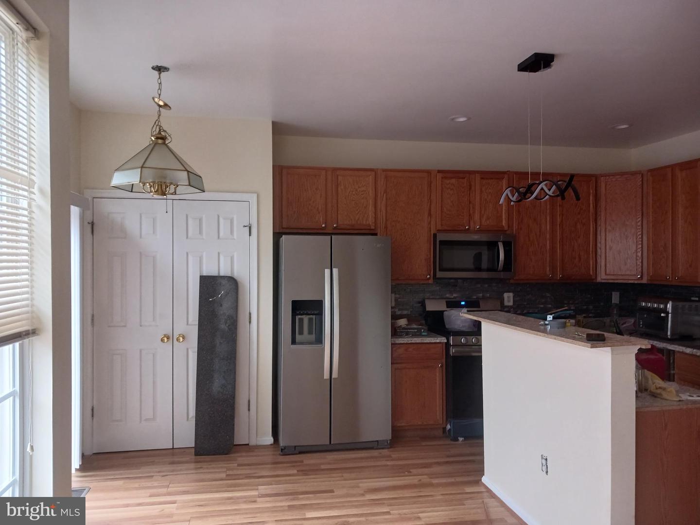 205 Hillside Ct Property Photo 8