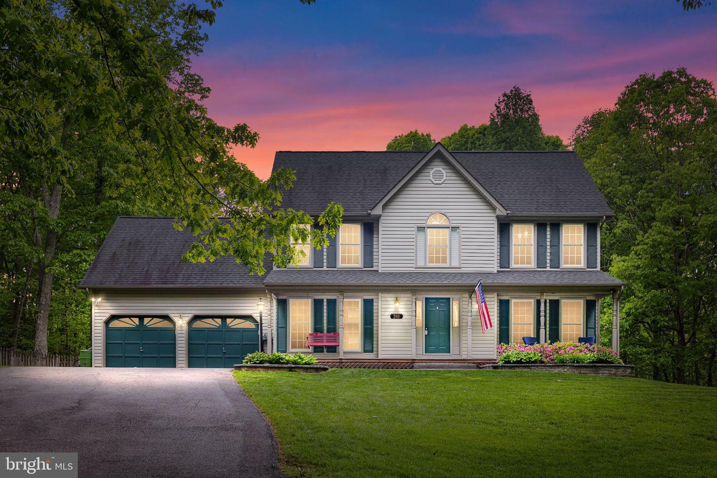 200 Greenbank Rd Property Photo