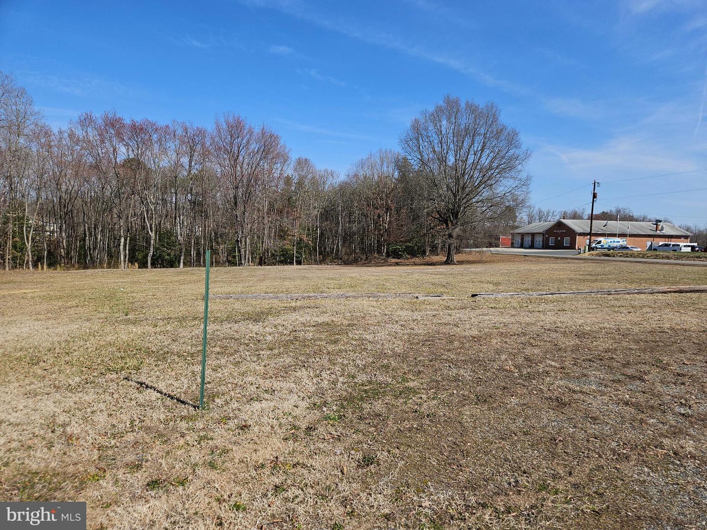 985 White Oak Rd Property Photo 17