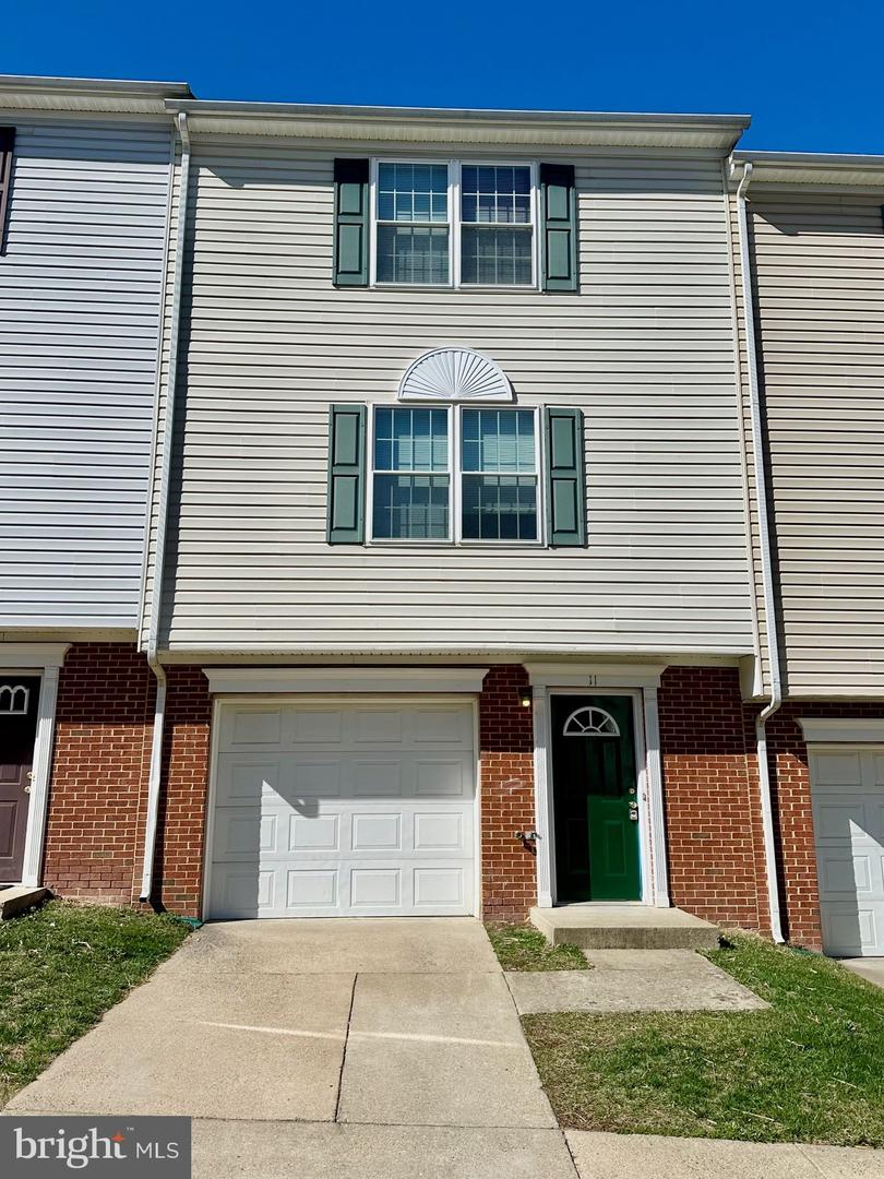 11 Belladonna Ln Property Photo