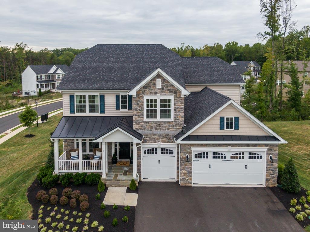 9 Elm St Property Photo
