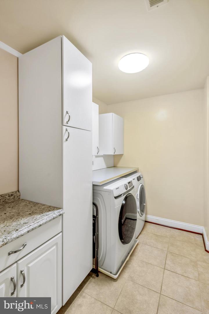 62 Brooke Crest Ln Property Photo 17