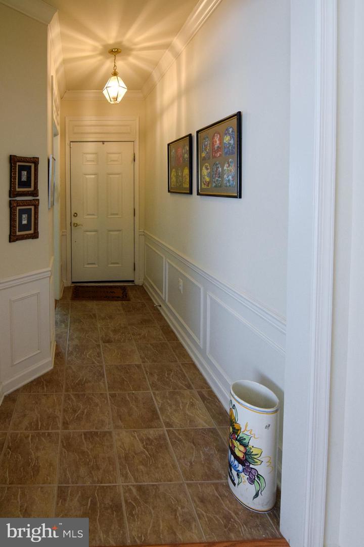 227 Smithfield Way Property Photo 5