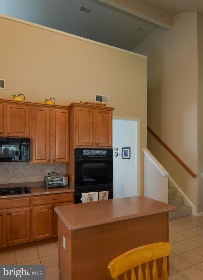 227 Smithfield Way Property Photo 14