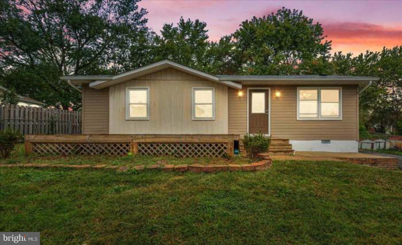 222 Austin Dr Property Photo 1