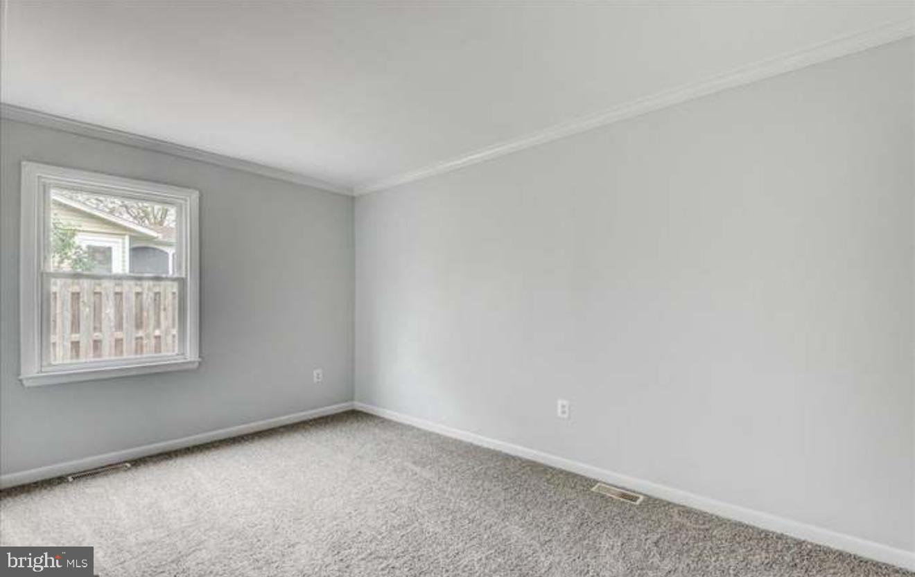 222 Austin Dr Property Photo 16