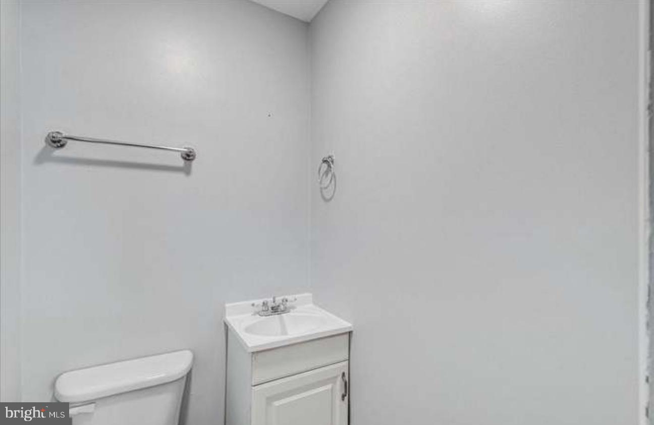222 Austin Dr Property Photo 18