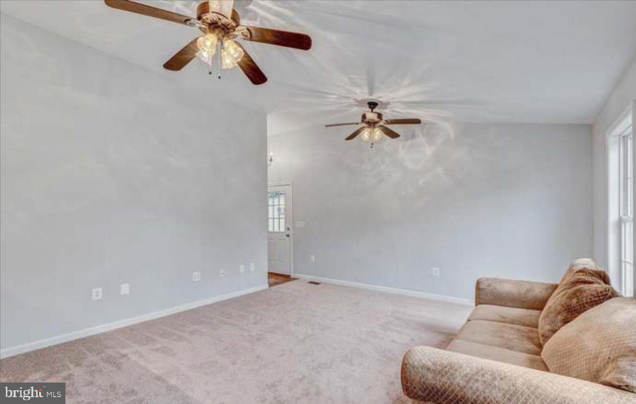 222 Austin Dr Property Photo 21