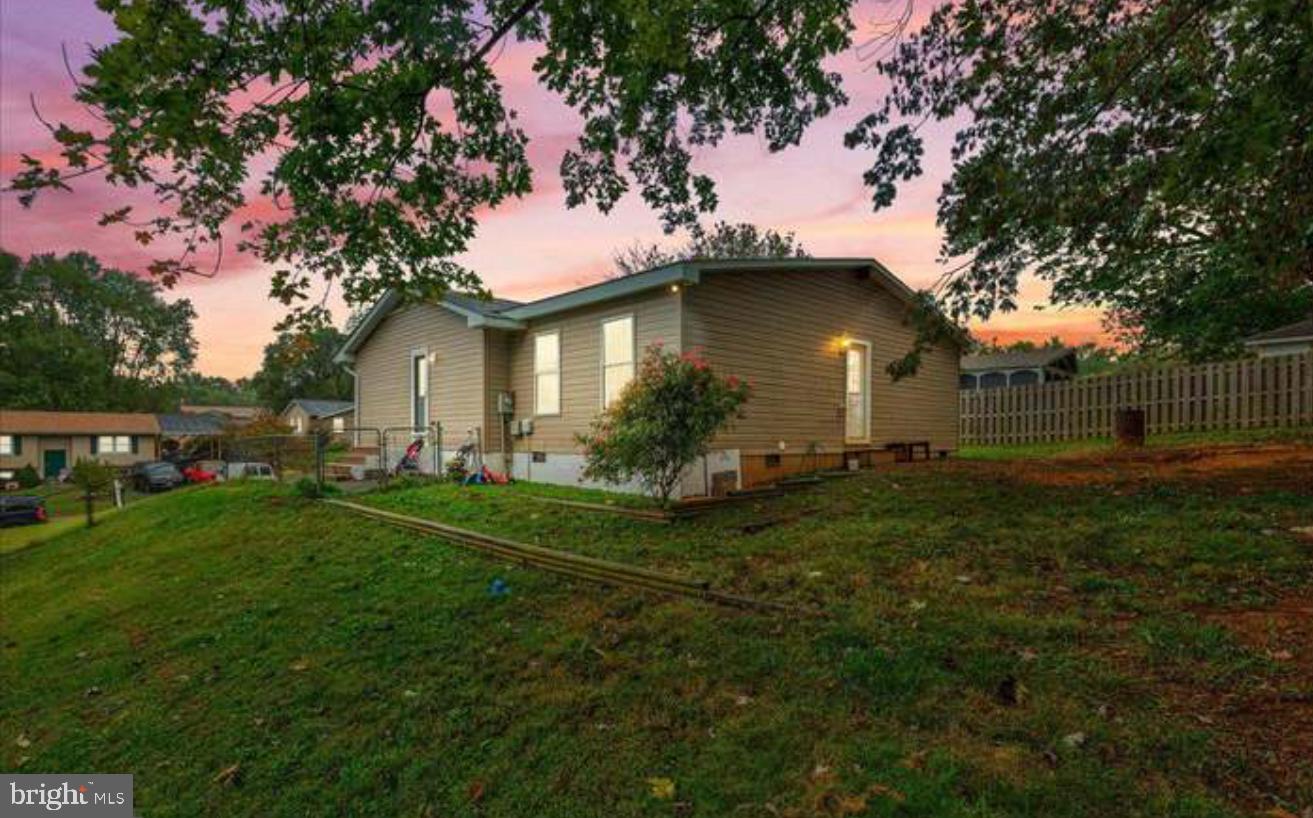 222 Austin Dr Property Photo 29