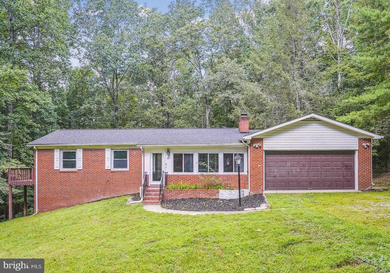 30 Snowbird Ln Property Photo 1