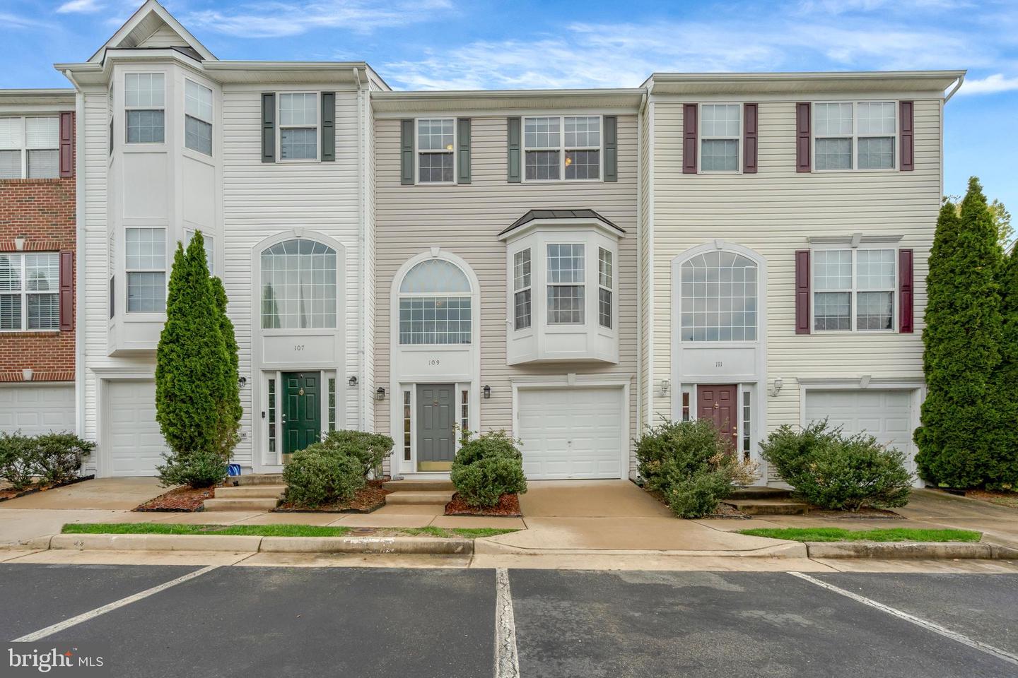 109 Arla Ct Property Photo 1