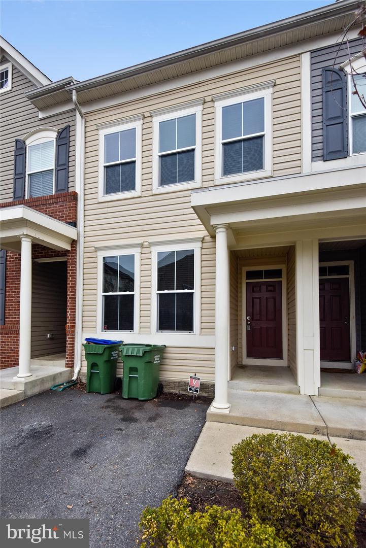 703 Woodstream Blvd #802 Property Photo 1