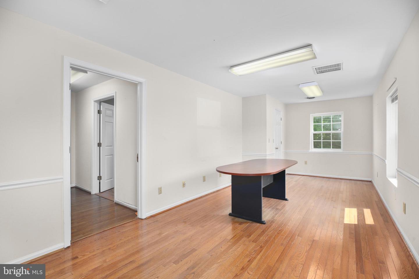 31-unit 107 Friendly Ct Property Photo 11