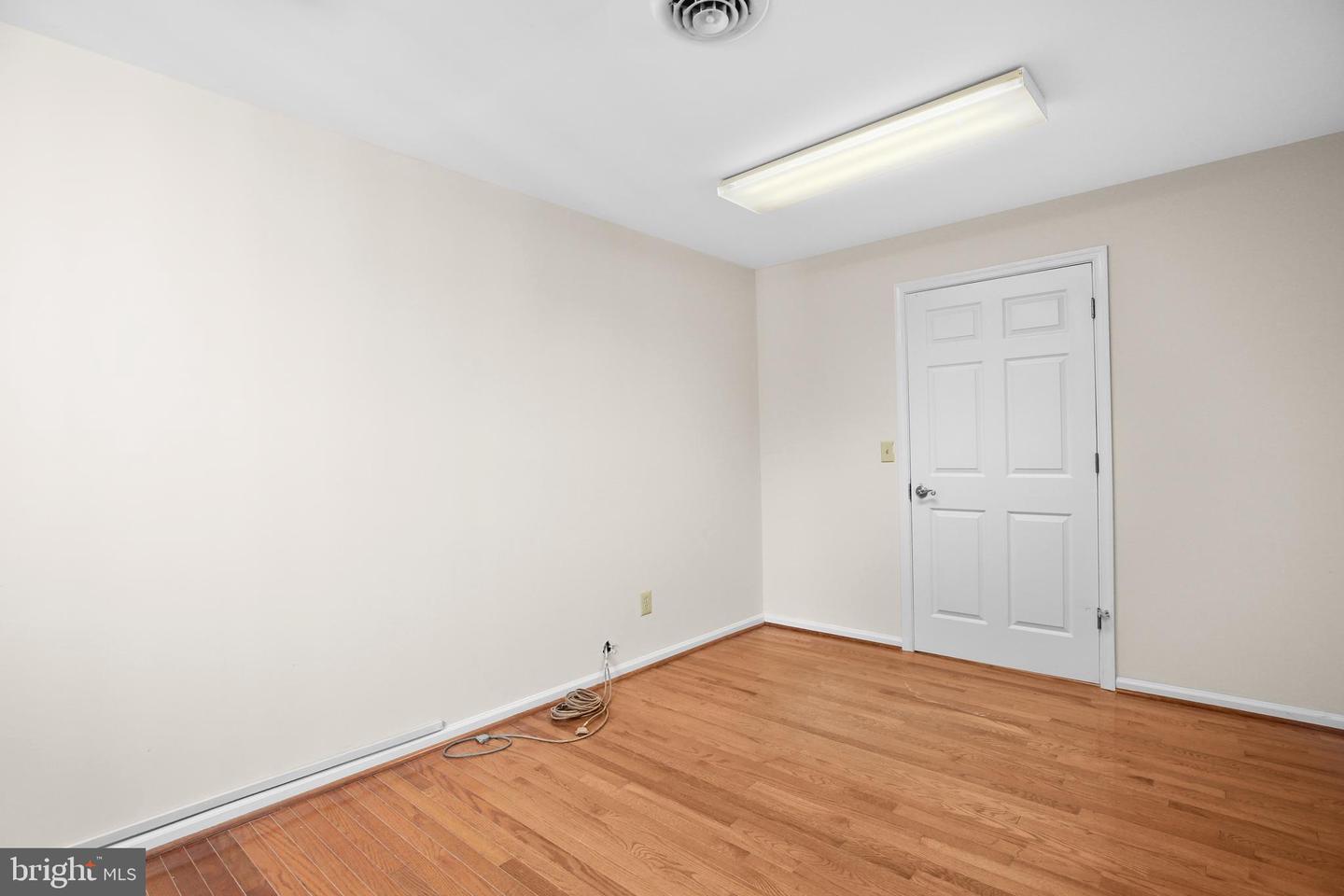 31-unit 107 Friendly Ct Property Photo 15