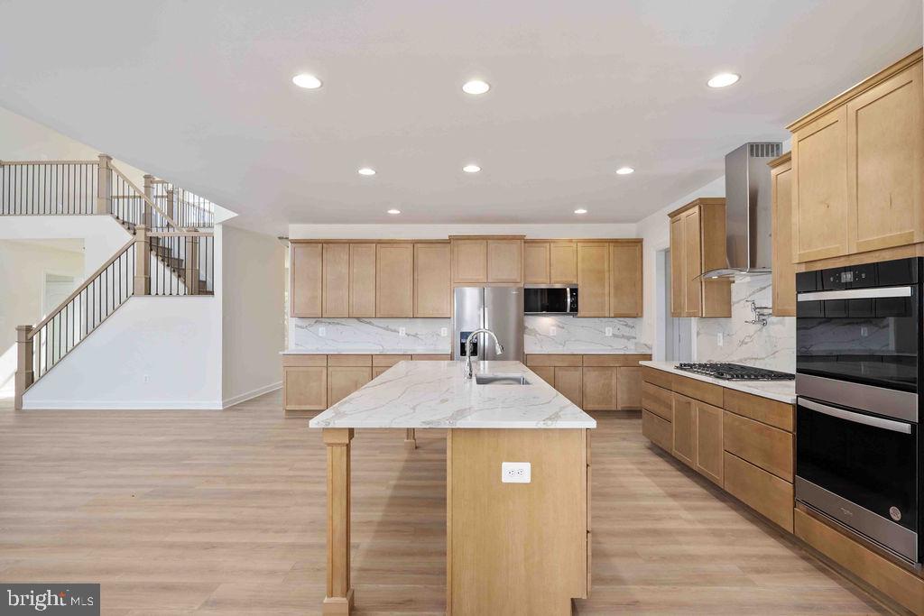 1036 Watchman Court Property Photo 12