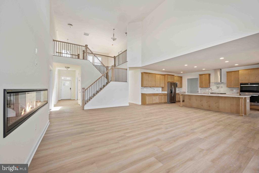 1036 Watchman Court Property Photo 13