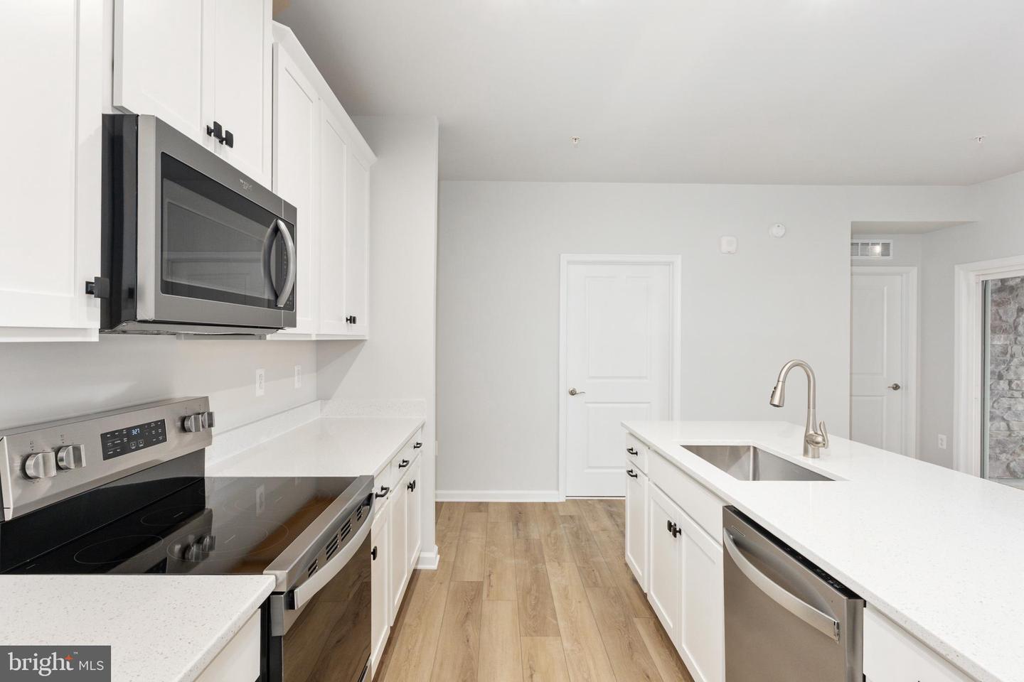29 Hyssop Way #101 Property Photo 13