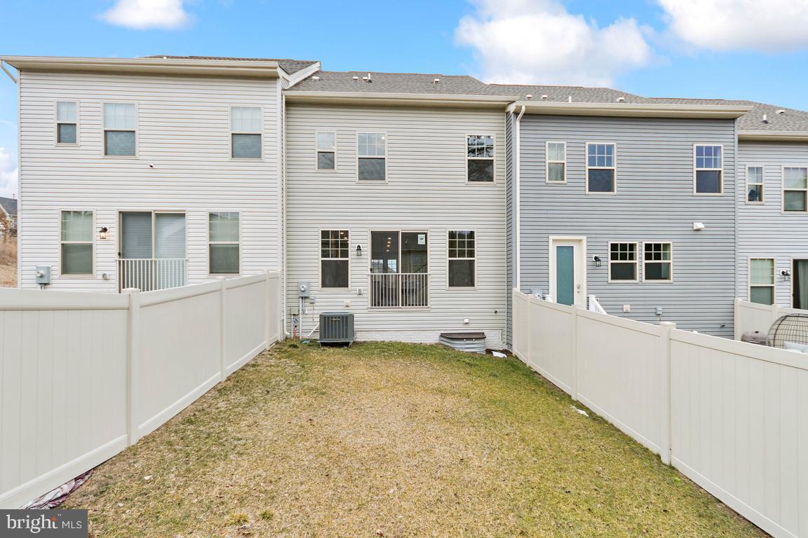 152 Shaded Valley Ct Property Photo 14
