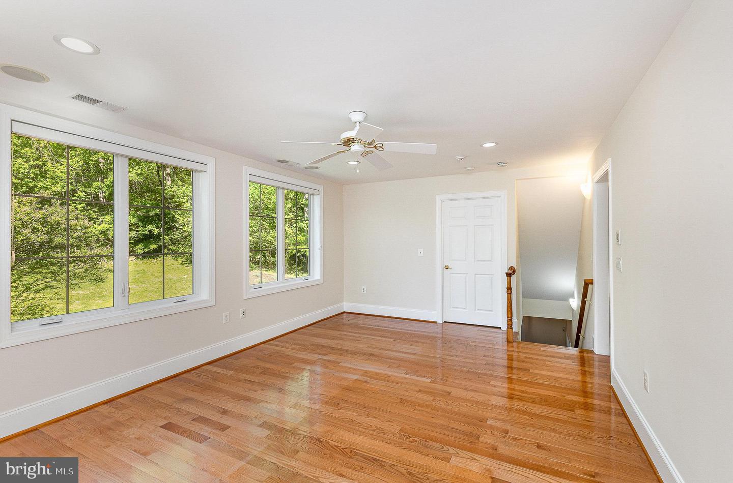 121 Marlborough Point Rd Property Photo 22