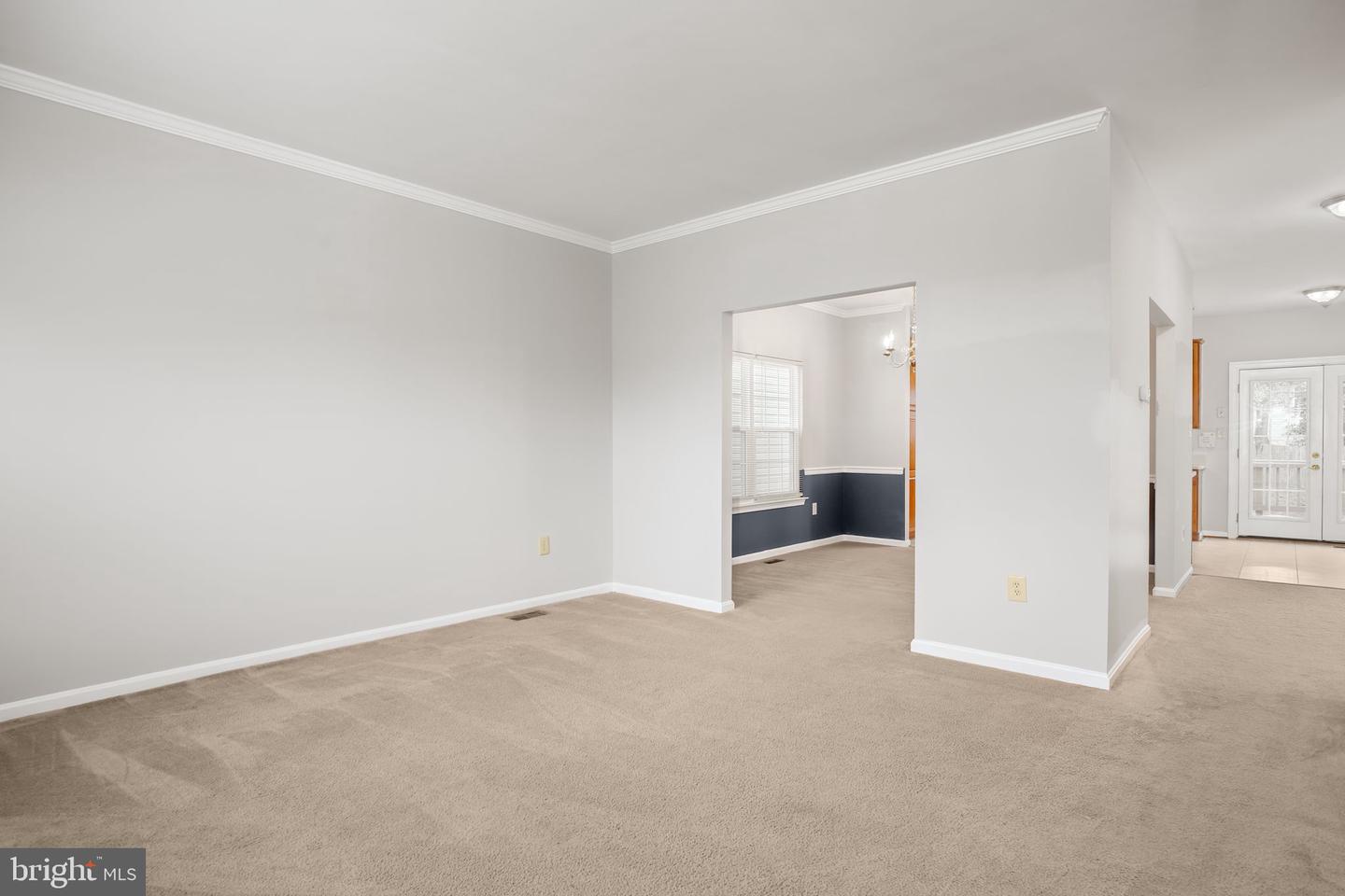 55 Catherine Ln Property Photo 8
