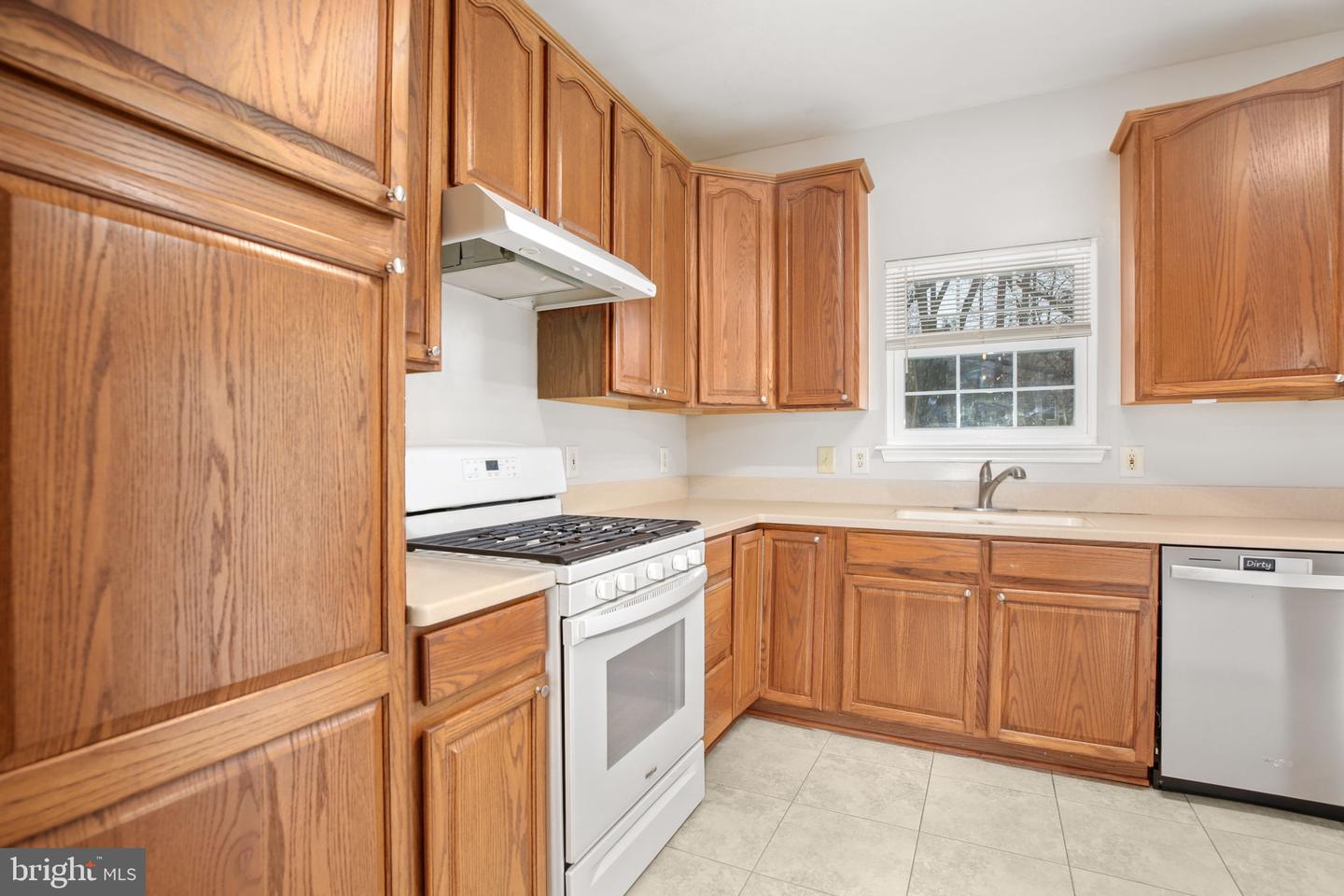 55 Catherine Ln Property Photo 13